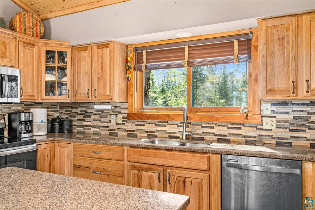 5177 1st Ave, Duluth, MN 55803-7490 Listing Photo  37