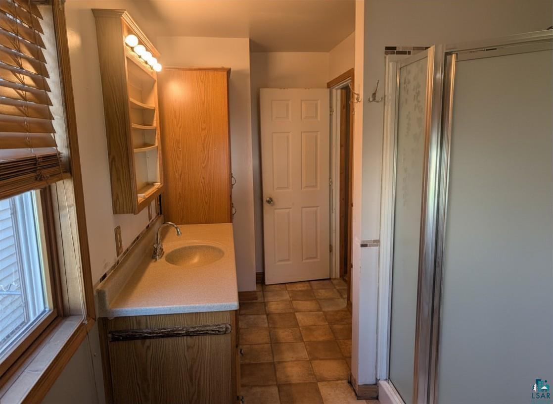 3713 E 3rd St, Superior, WI 54880 Listing Photo  14