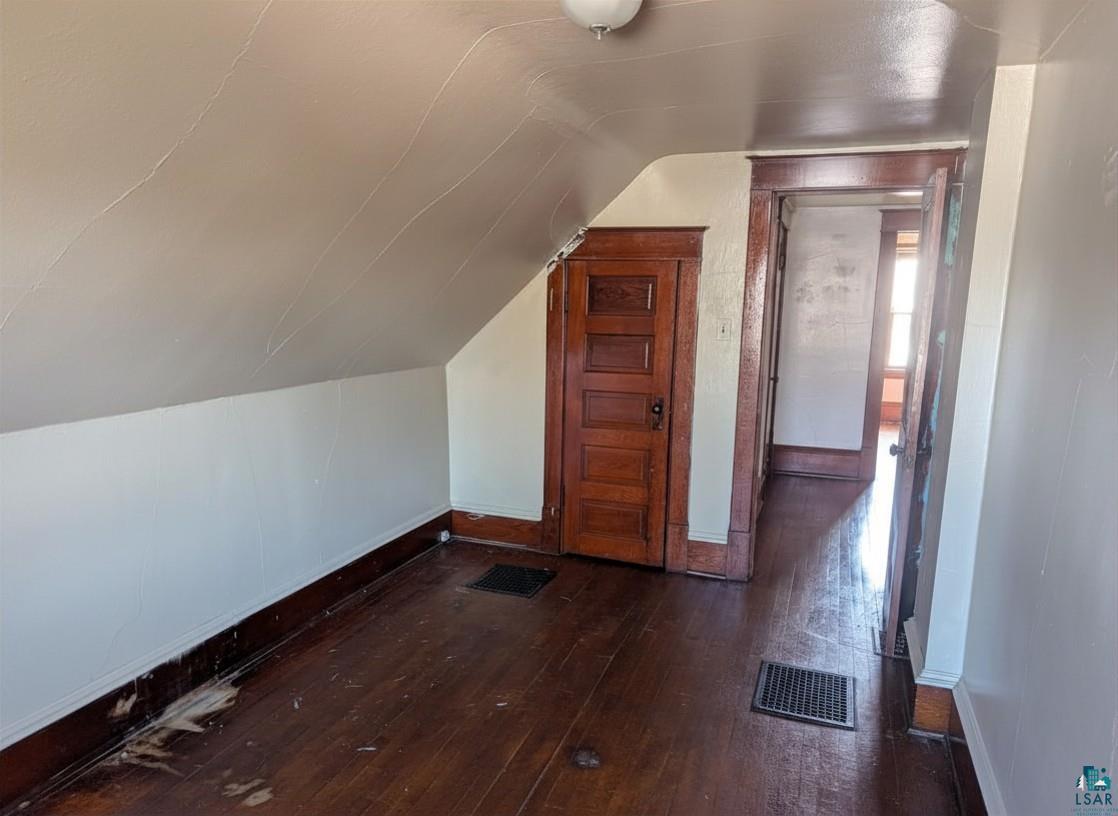 3713 E 3rd St, Superior, WI 54880 Listing Photo  25