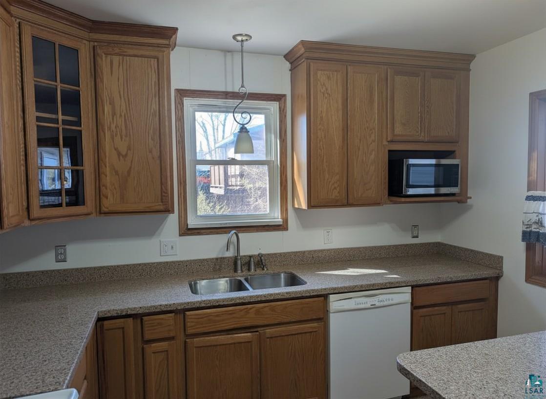 3713 E 3rd St, Superior, WI 54880 Listing Photo  10