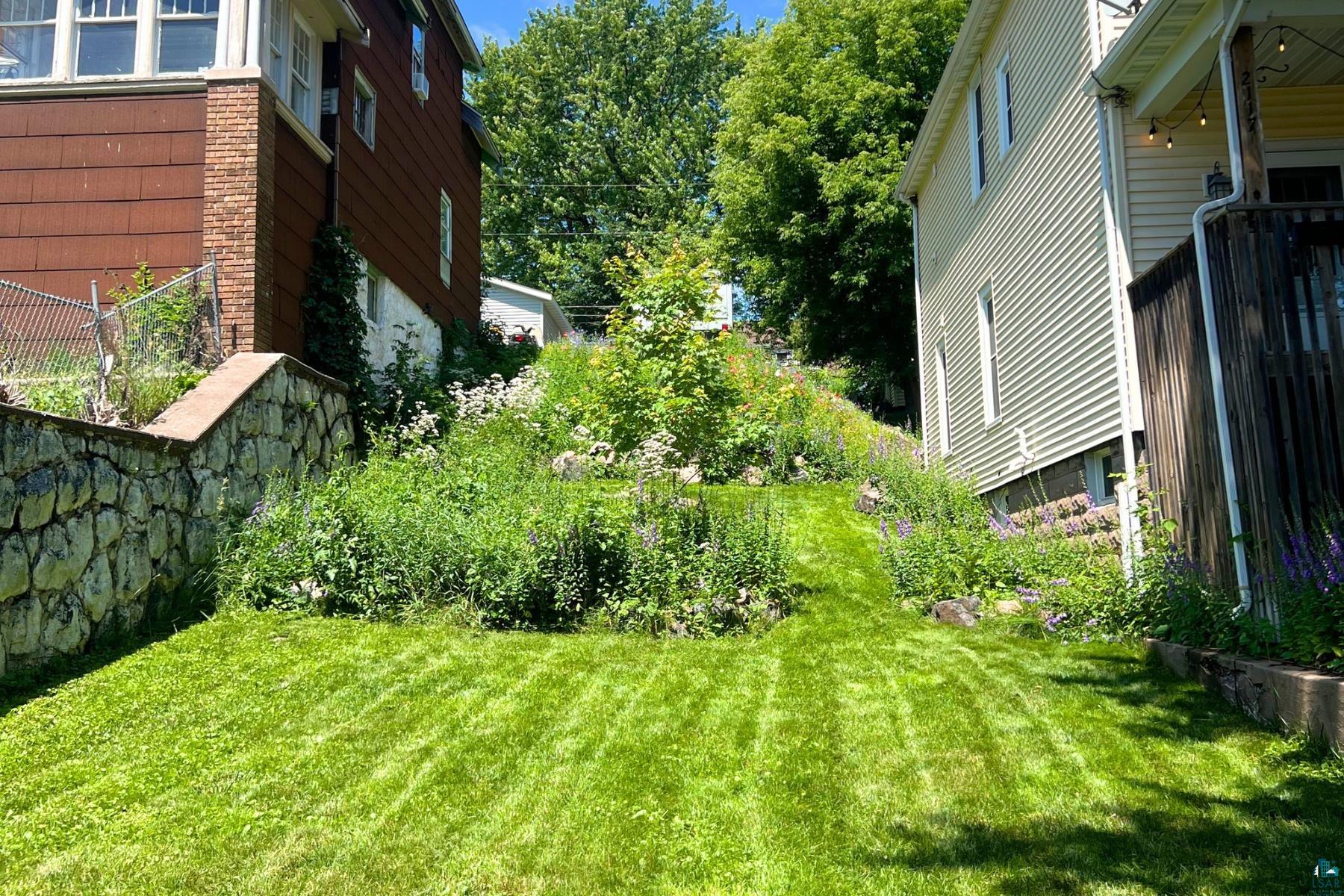 2117 W 4th St, Duluth, MN 55806 Listing Photo  22