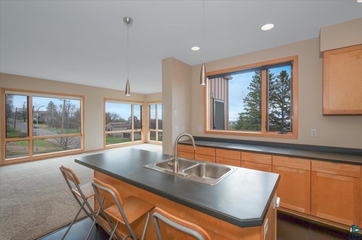 1001 W 6th St, Duluth, MN 55806 Listing Photo  15