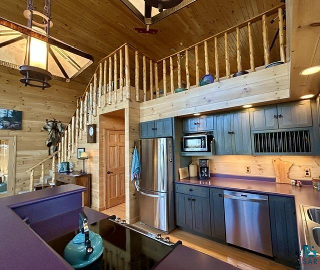 16 Osprey Tr, Lutsen, MN 55612 Listing Photo  41