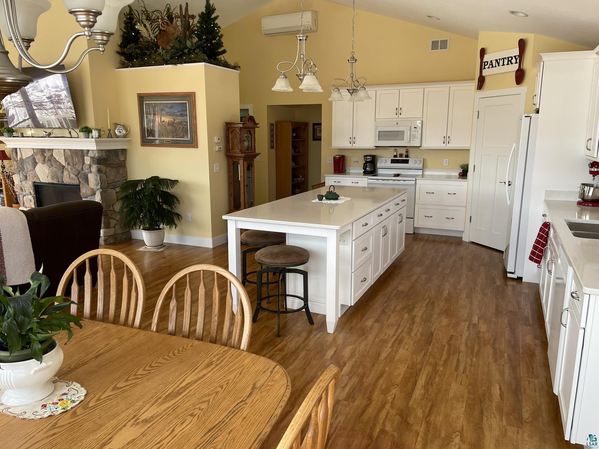 341 Coffee Creek Blvd, Duluth, MN 55811 Listing Photo  5