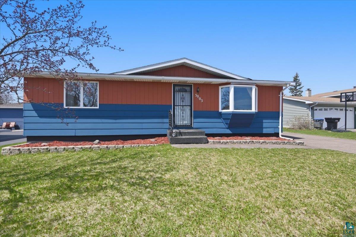 3003 Hughitt Ave, Superior, WI 54880 Listing Photo  1