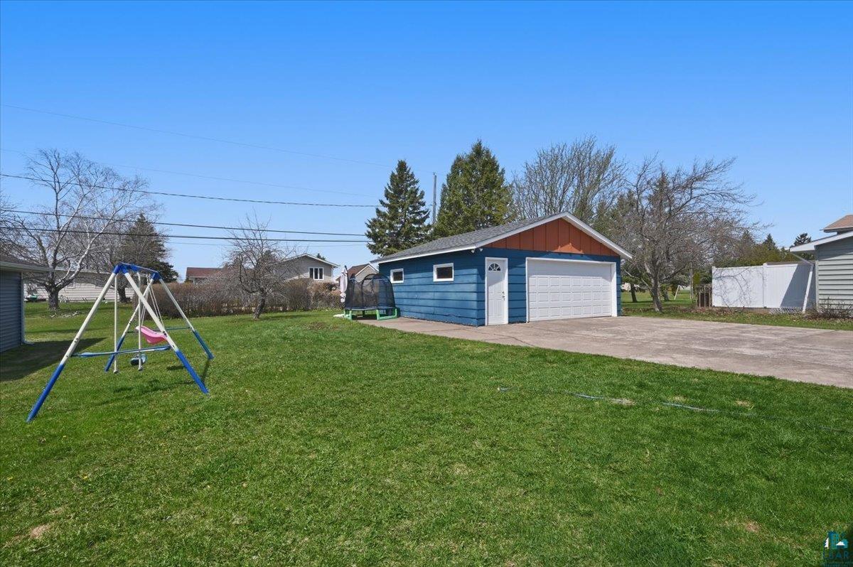 3003 Hughitt Ave, Superior, WI 54880 Listing Photo  15