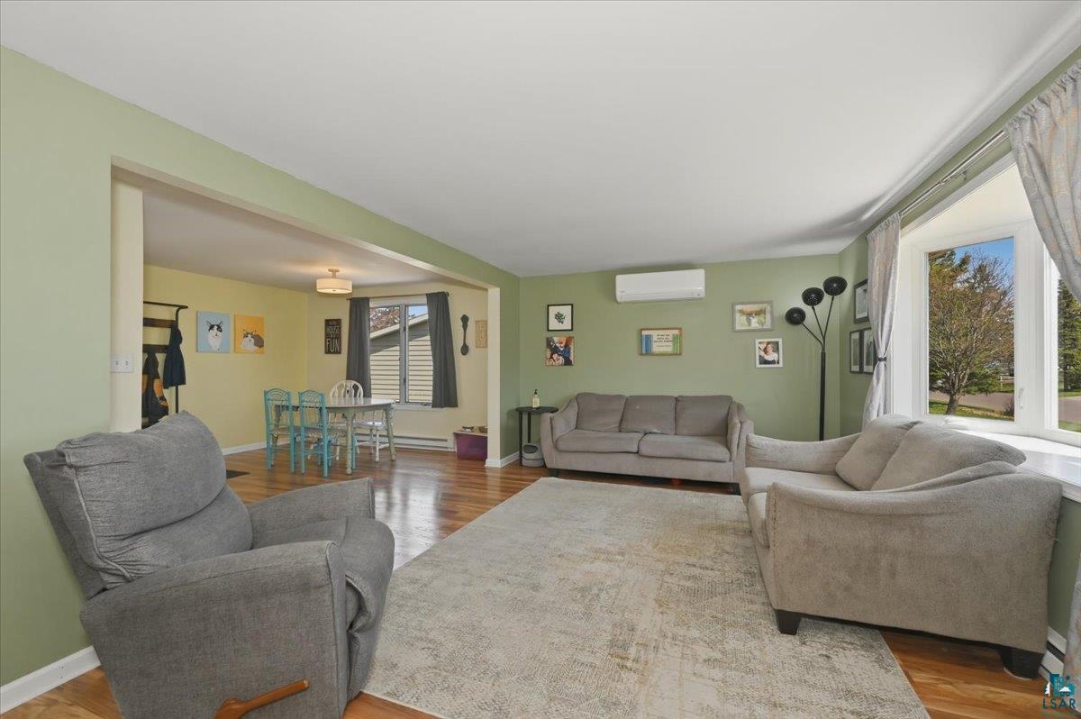 3003 Hughitt Ave, Superior, WI 54880 Listing Photo  3