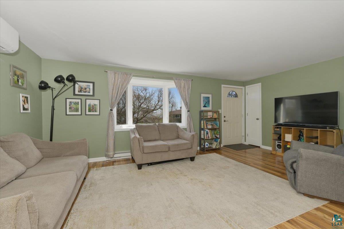 3003 Hughitt Ave, Superior, WI 54880 Listing Photo  4