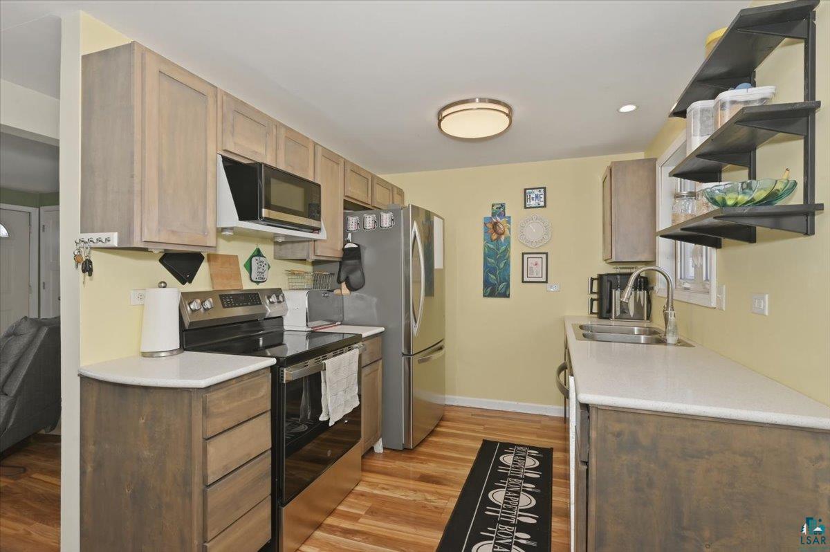 3003 Hughitt Ave, Superior, WI 54880 Listing Photo  6