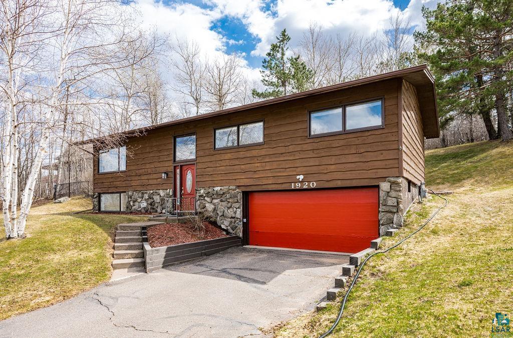 1920 Hutchinson Rd, Duluth, MN 55811 Listing Photo  1