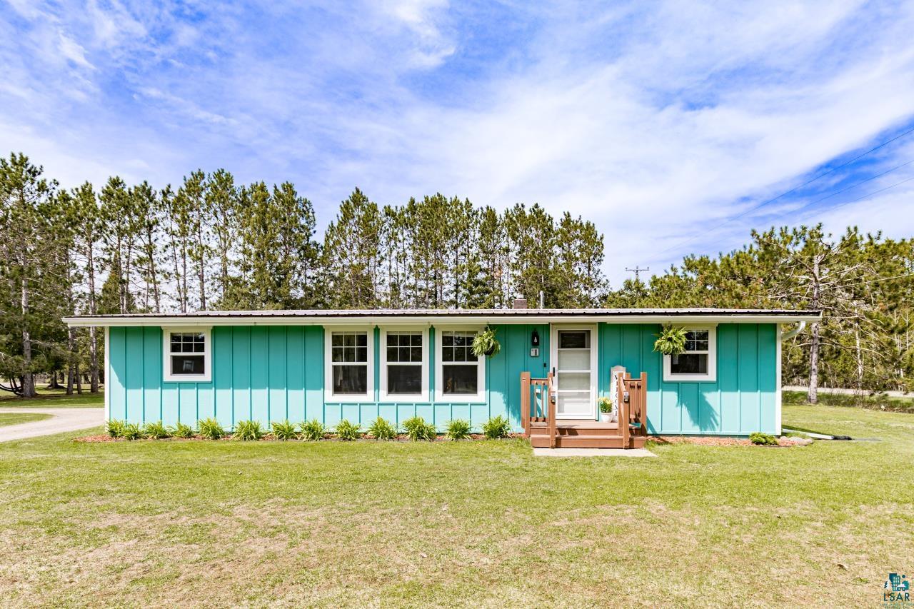 1 Ridge Rd, Esko, MN 55733 Listing Photo  2
