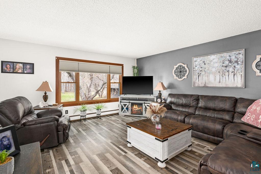 9105 Falcon St, Duluth, MN 55808 Listing Photo  13