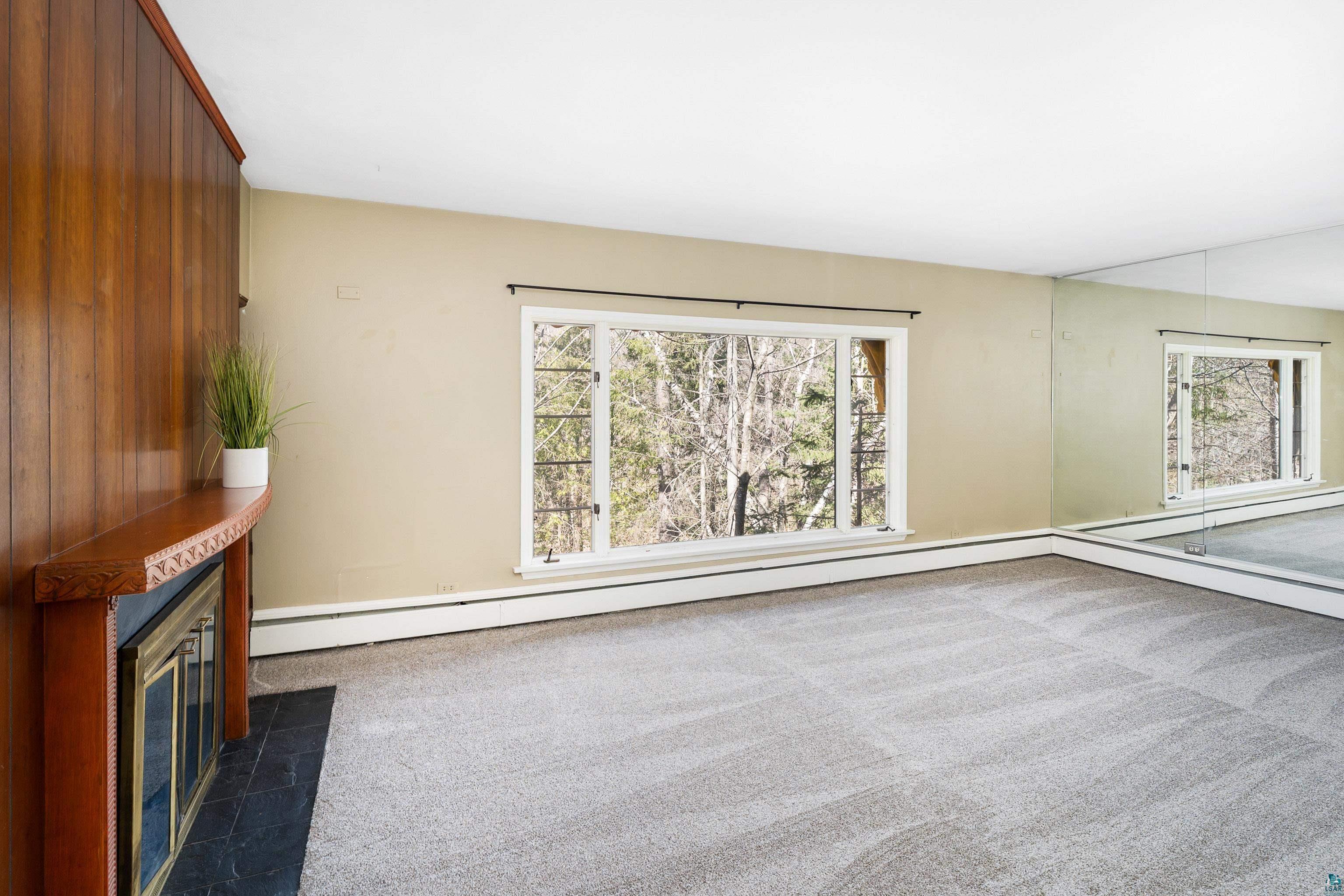 1926 Columbus Ave, Duluth, MN 55803 Listing Photo  18