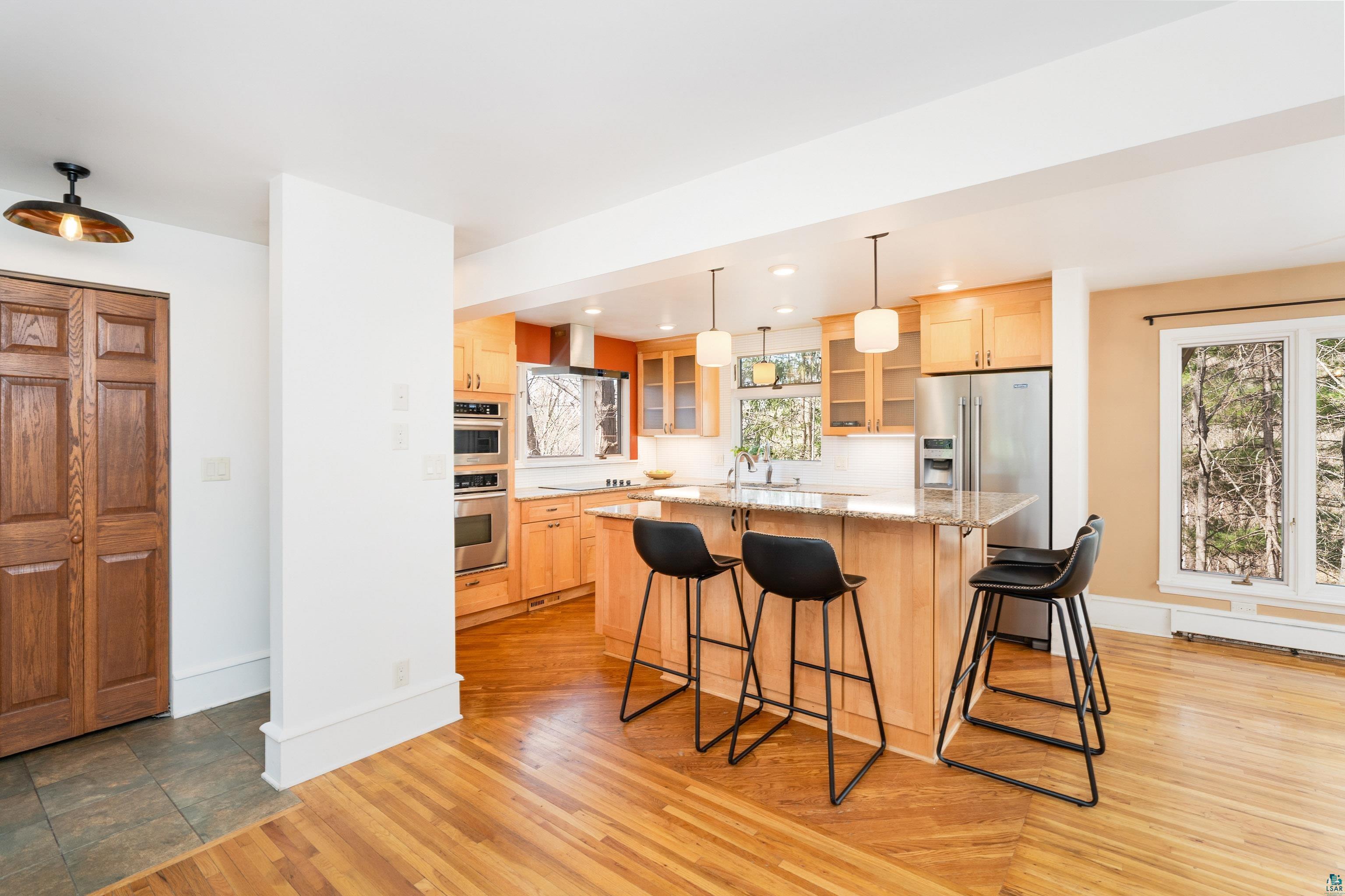1926 Columbus Ave, Duluth, MN 55803 Listing Photo  4
