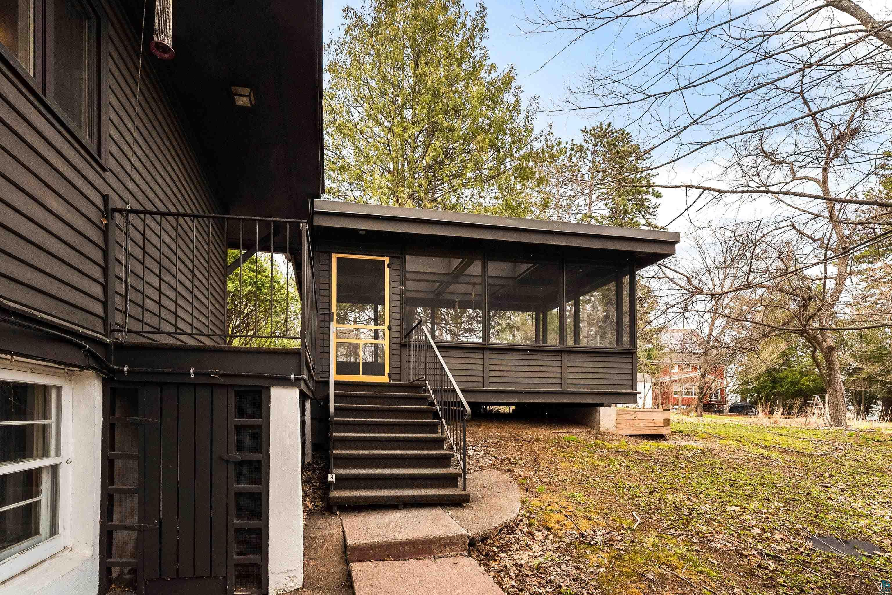 1926 Columbus Ave, Duluth, MN 55803 Listing Photo  53
