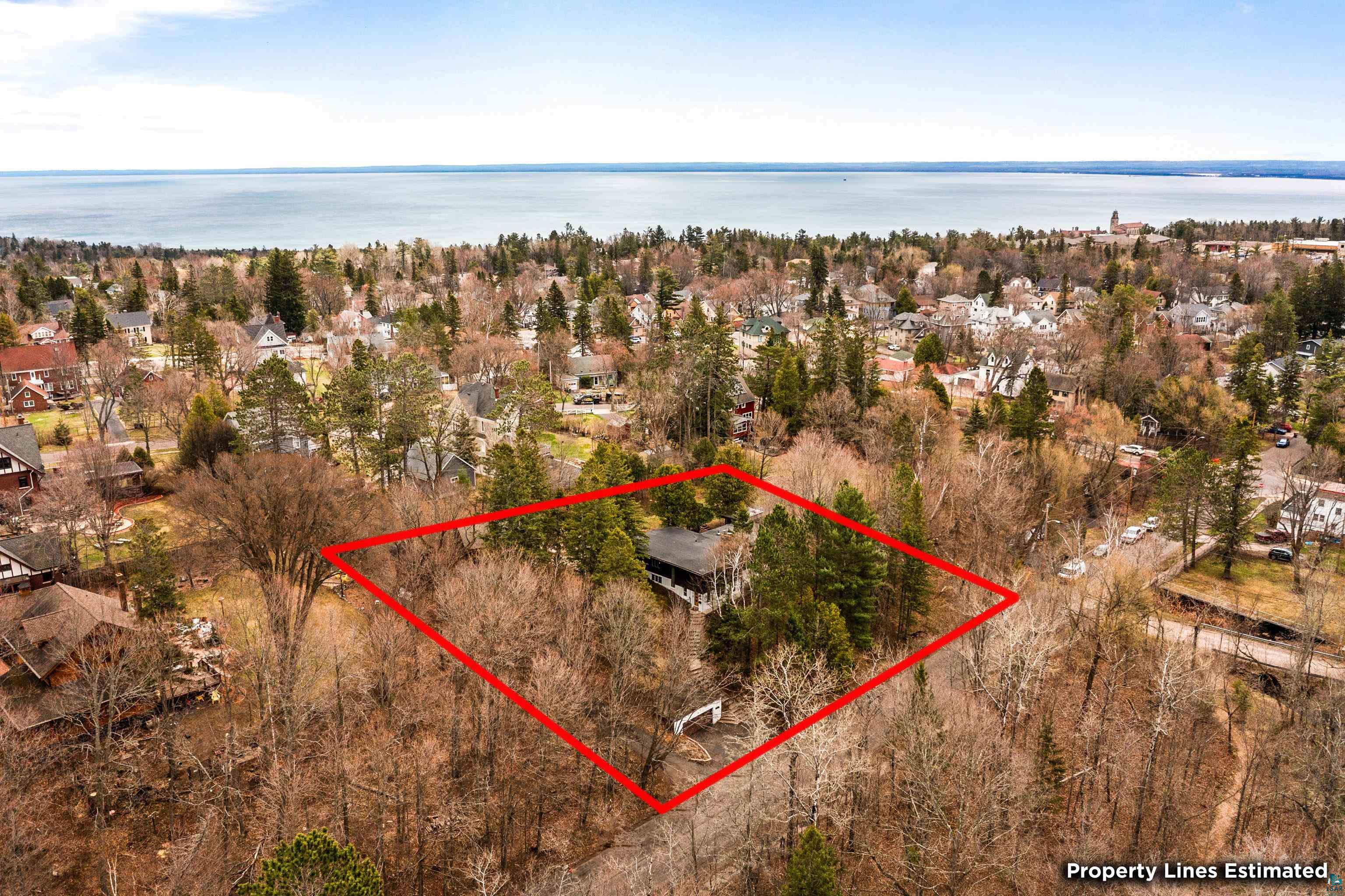 1926 Columbus Ave, Duluth, MN 55803 Listing Photo  59
