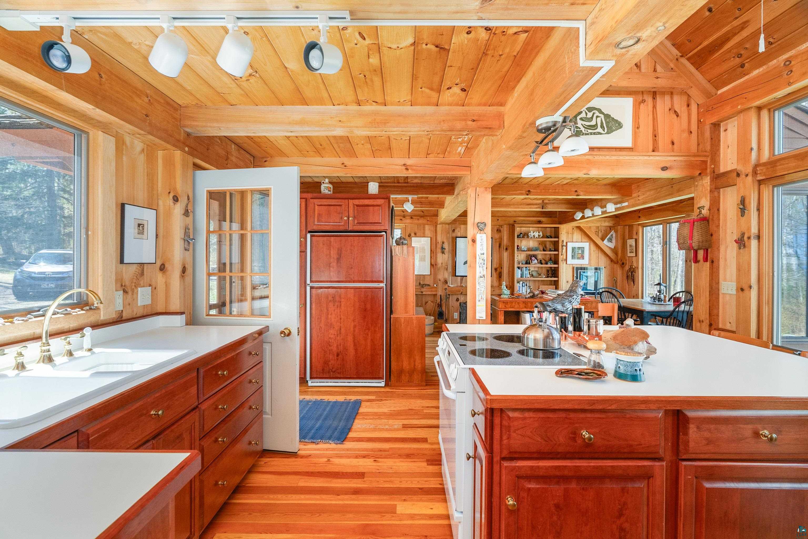 3610 North Shore Rd, LaPointe, WI 54850 Listing Photo  16