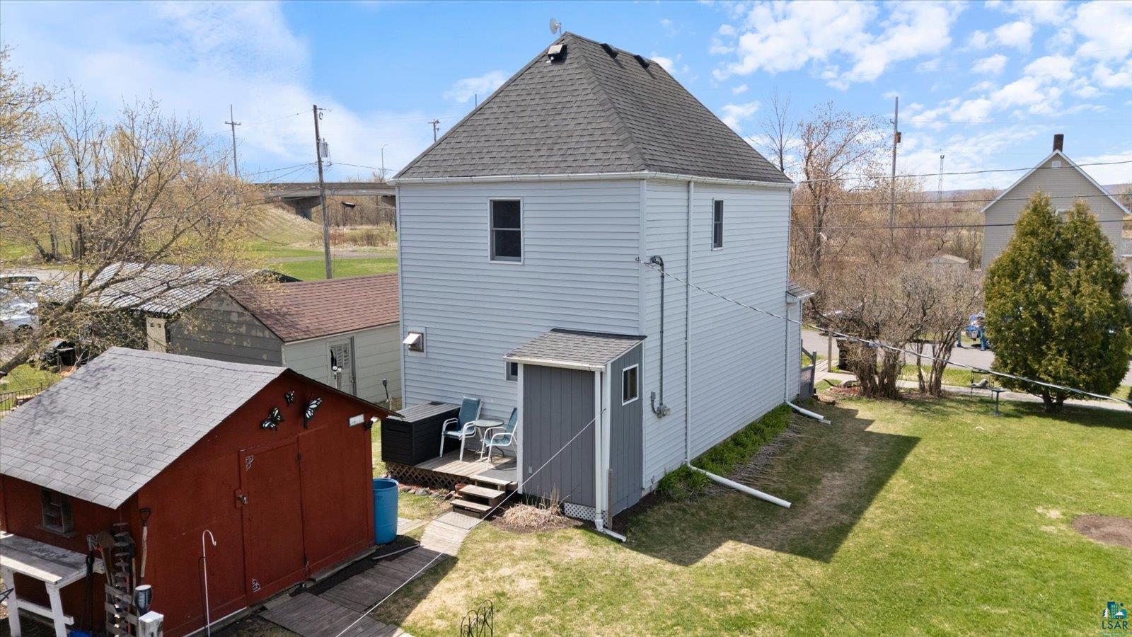 2006 Butler Ave, Superior, WI 54880 Listing Photo  3