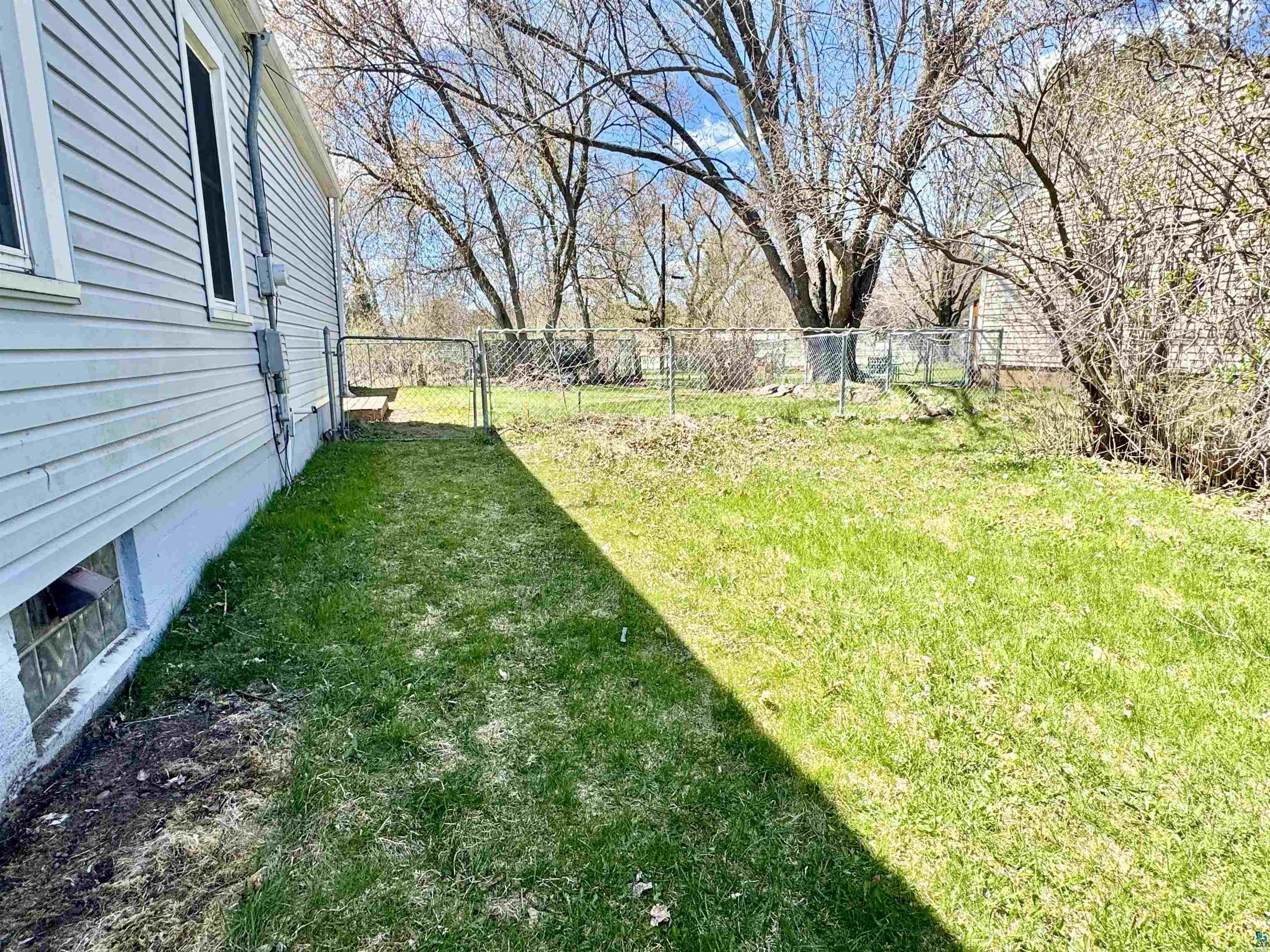 437 17th St, Cloquet, MN 55720 Listing Photo  4