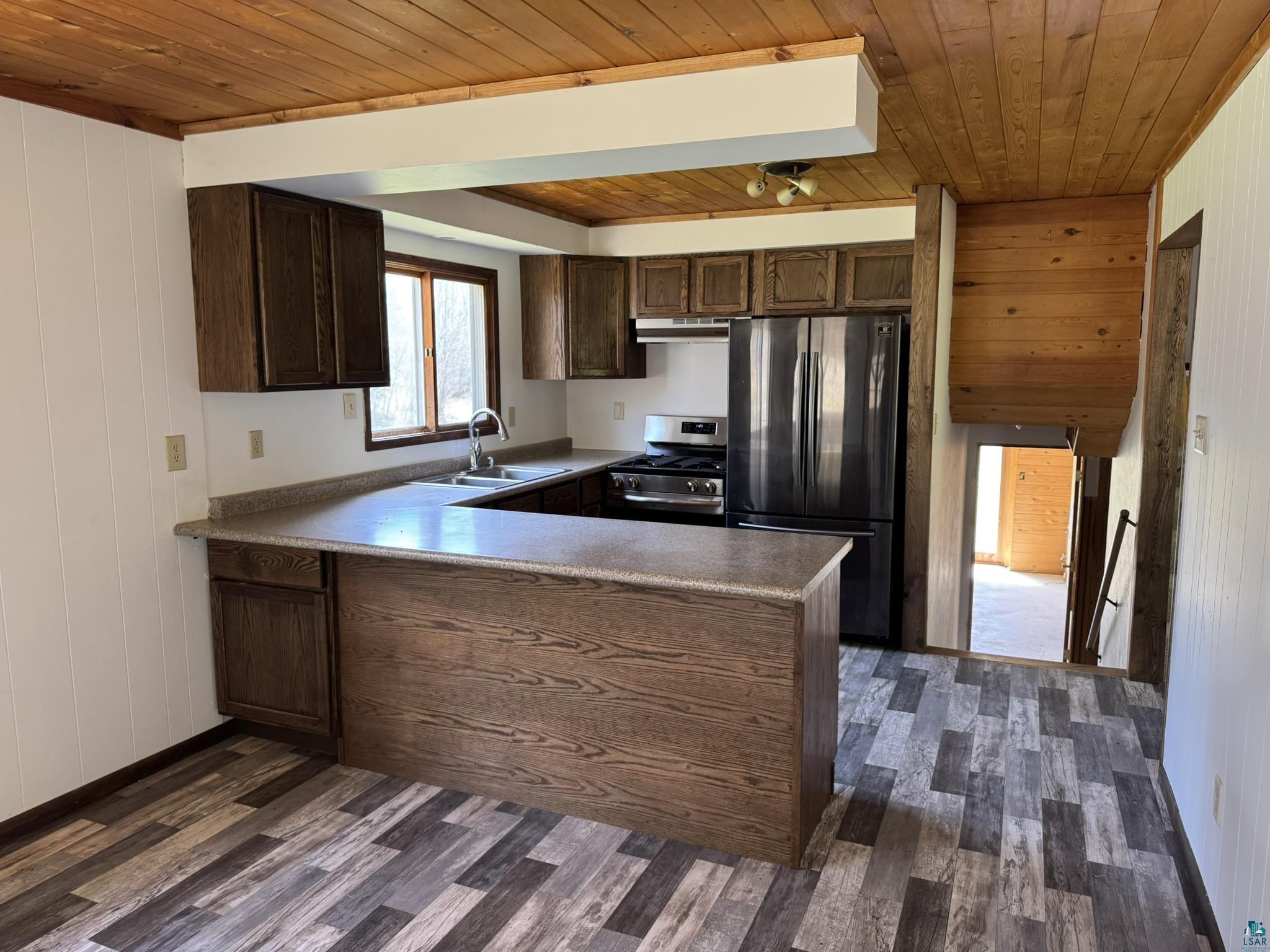 3898 Highway 2, Two Harbors, MN 55616 Listing Photo  12