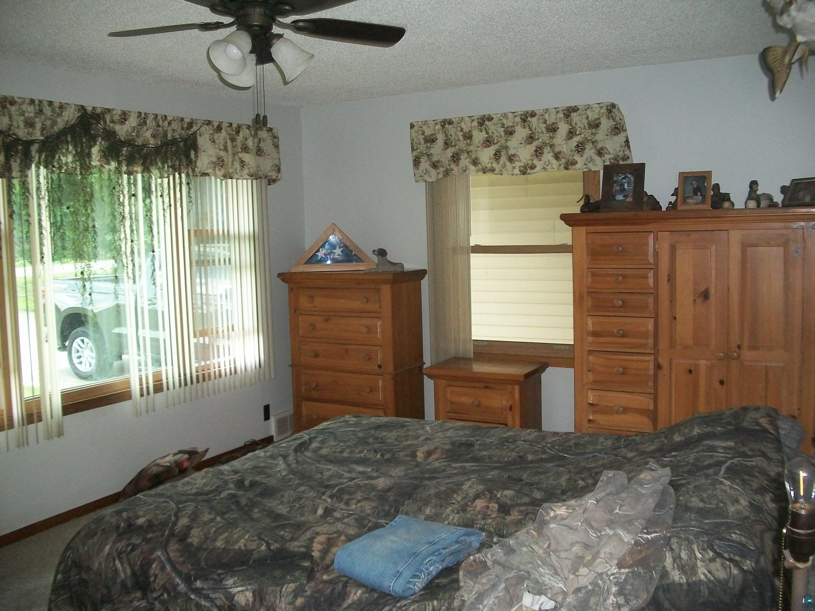 3917 N Highway 5, Hibbing, MN 55746 Listing Photo  17