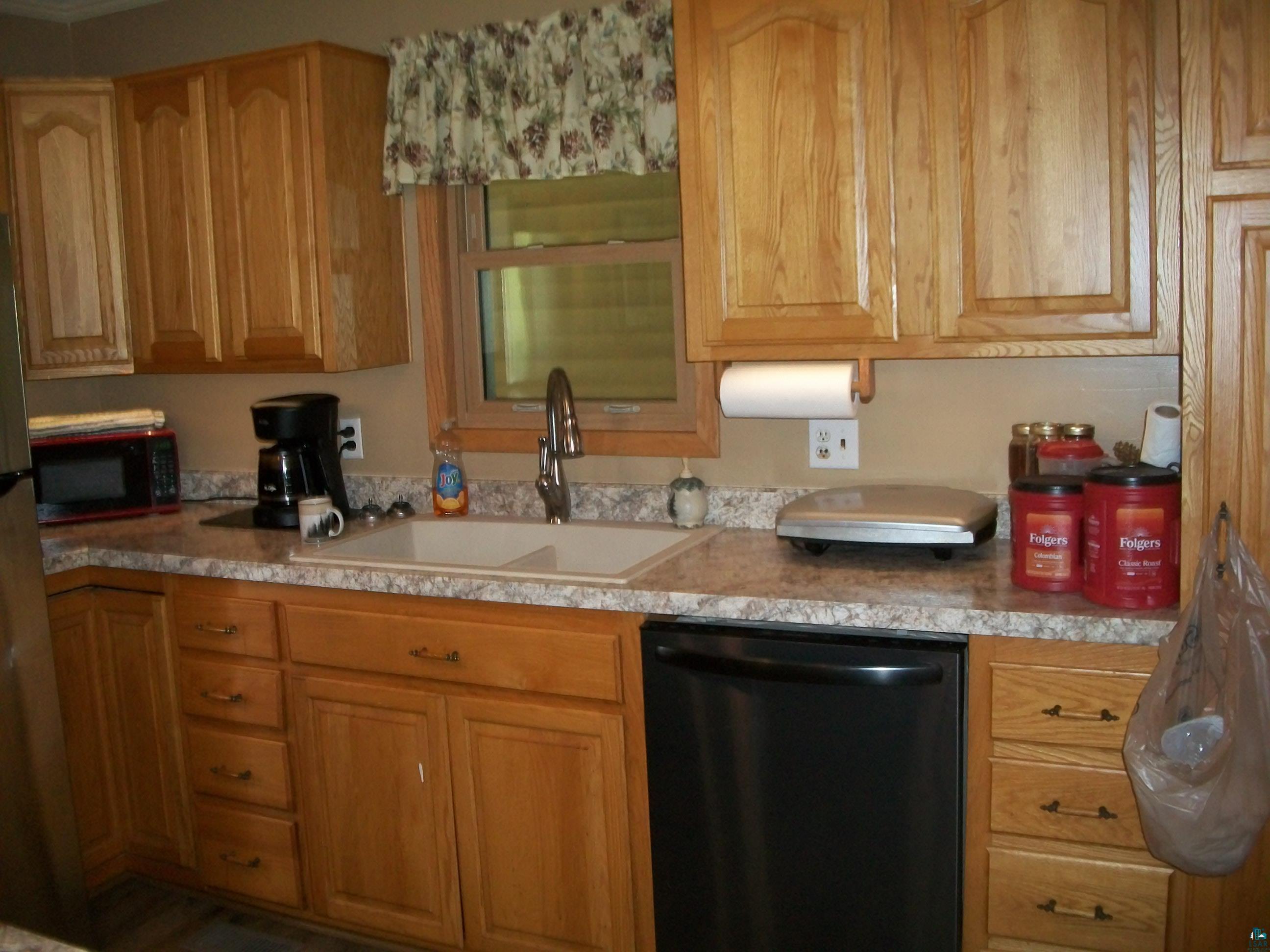 3917 N Highway 5, Hibbing, MN 55746 Listing Photo  9
