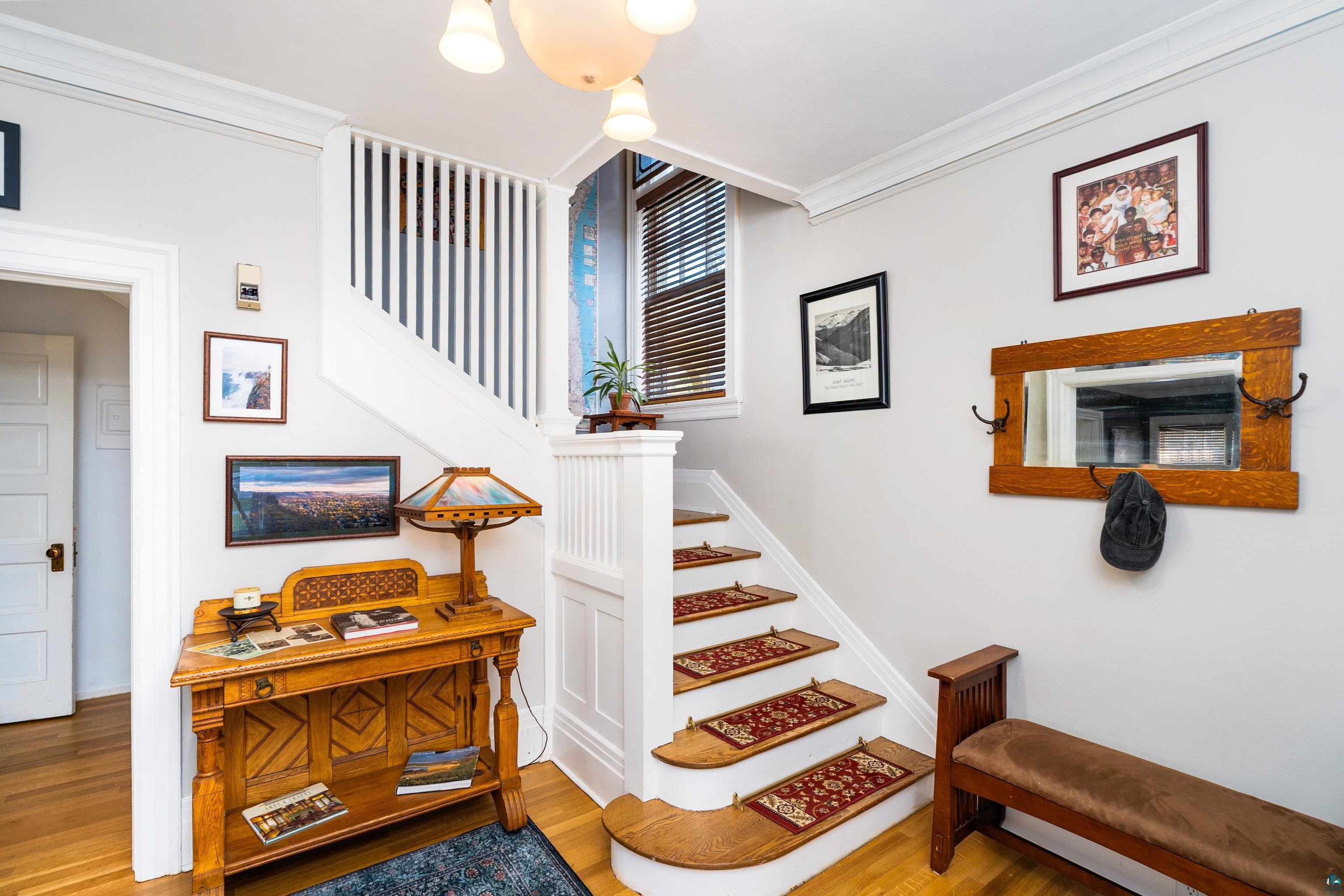 2415 E 2nd St, Duluth, MN 55812 Listing Photo  9