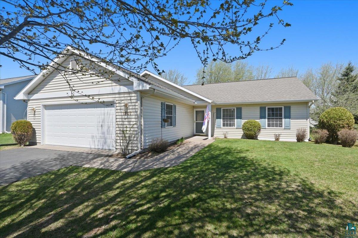 1207 Slate St, Cloquet, MN 55720 Listing Photo  1