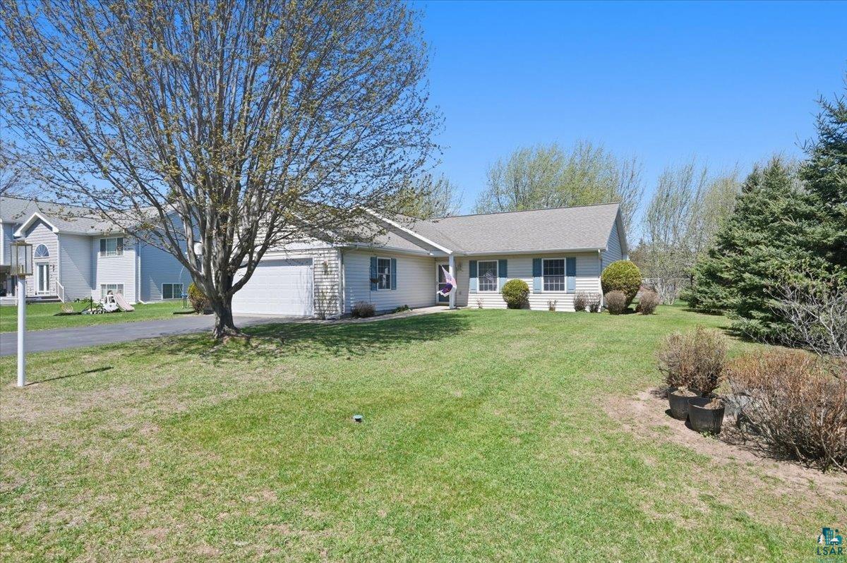 1207 Slate St, Cloquet, MN 55720 Listing Photo  2