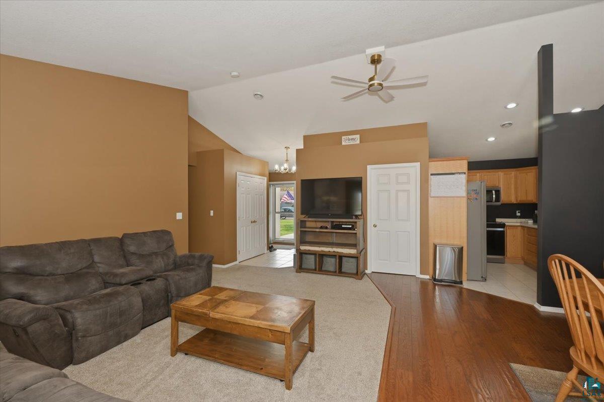 1207 Slate St, Cloquet, MN 55720 Listing Photo  8