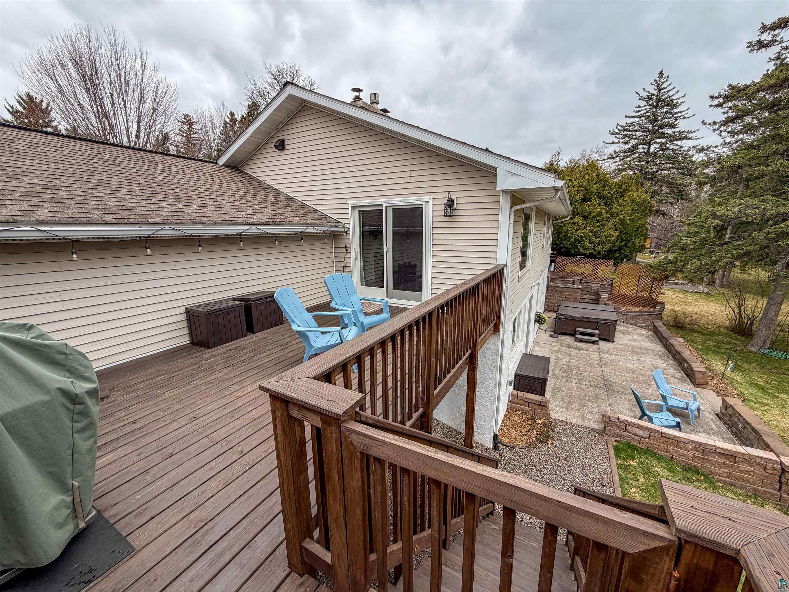 3704 Greysolon Rd, Duluth, MN 55804 Listing Photo  40