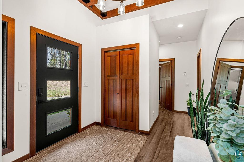 5196 Eagle Lake Rd, Duluth, MN 55803 Listing Photo  5