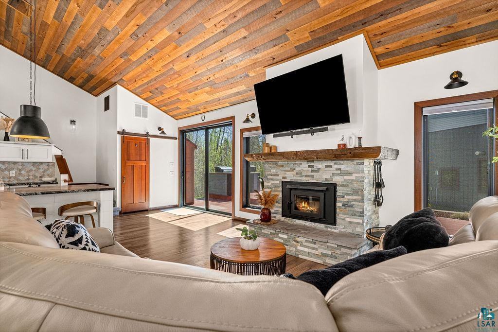 5196 Eagle Lake Rd, Duluth, MN 55803 Listing Photo  7