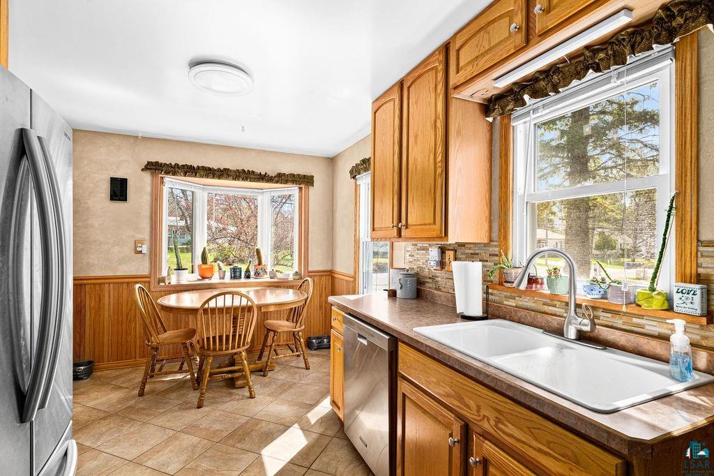 3045 Hutchinson Rd, Duluth, MN 55811 Listing Photo  8