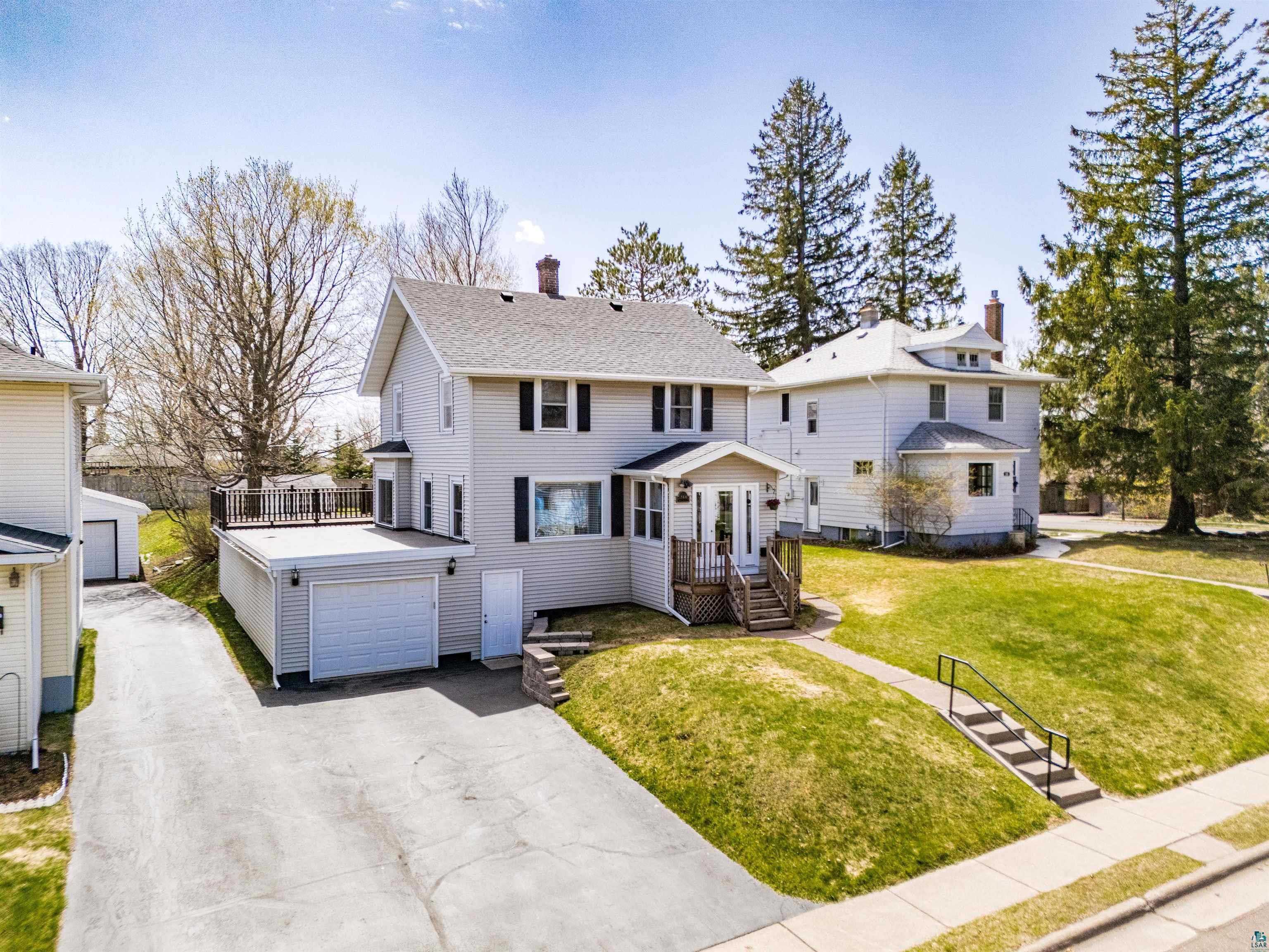 244 W Faribault St, Duluth, MN 55803 Listing Photo  2