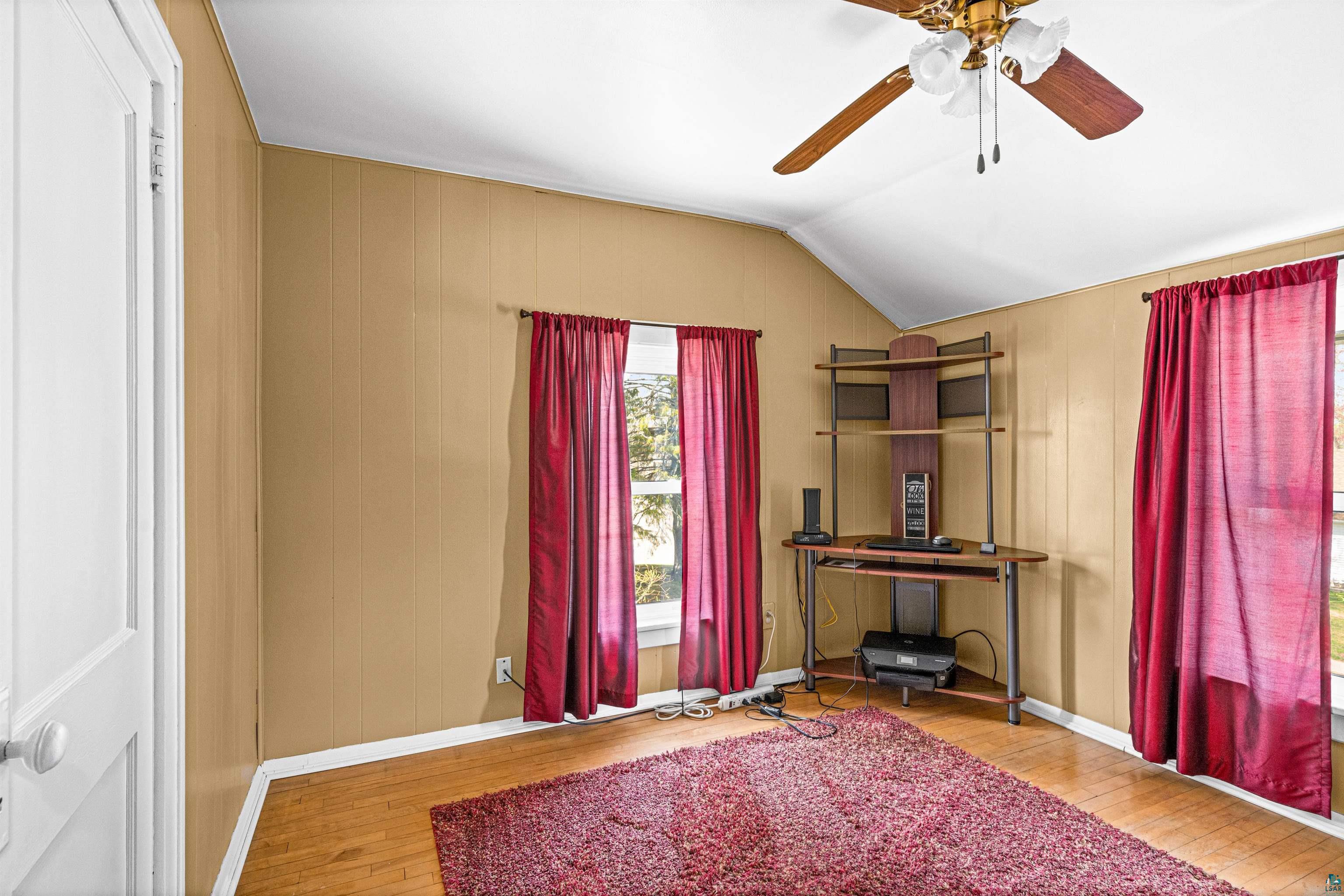 244 W Faribault St, Duluth, MN 55803 Listing Photo  22