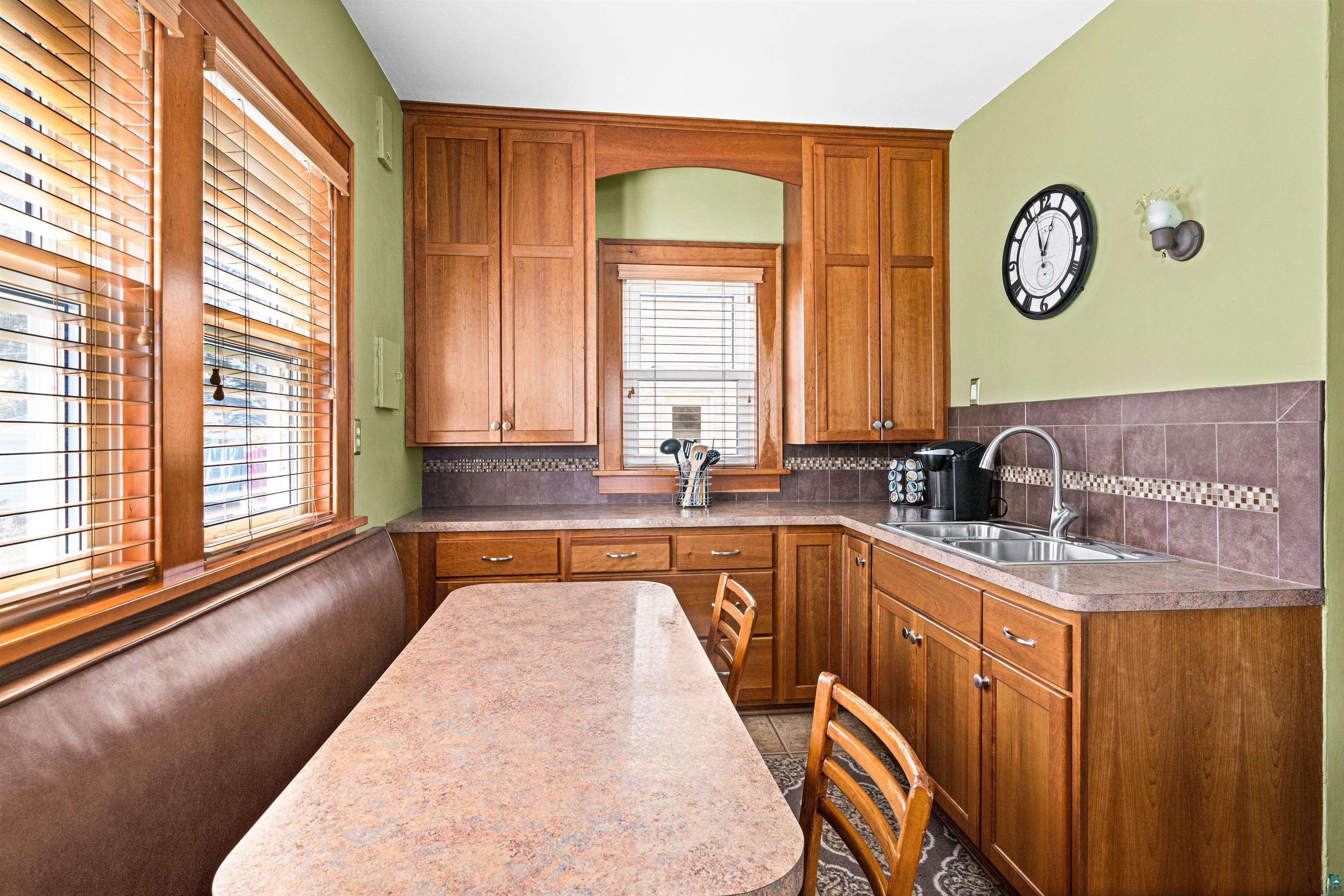 244 W Faribault St, Duluth, MN 55803 Listing Photo  4