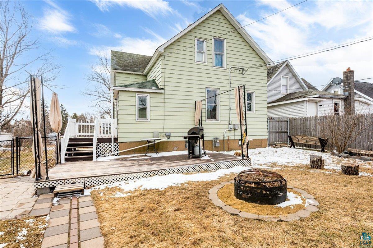 819 6th Ave, Two Harbors, MN 55616 Listing Photo  4