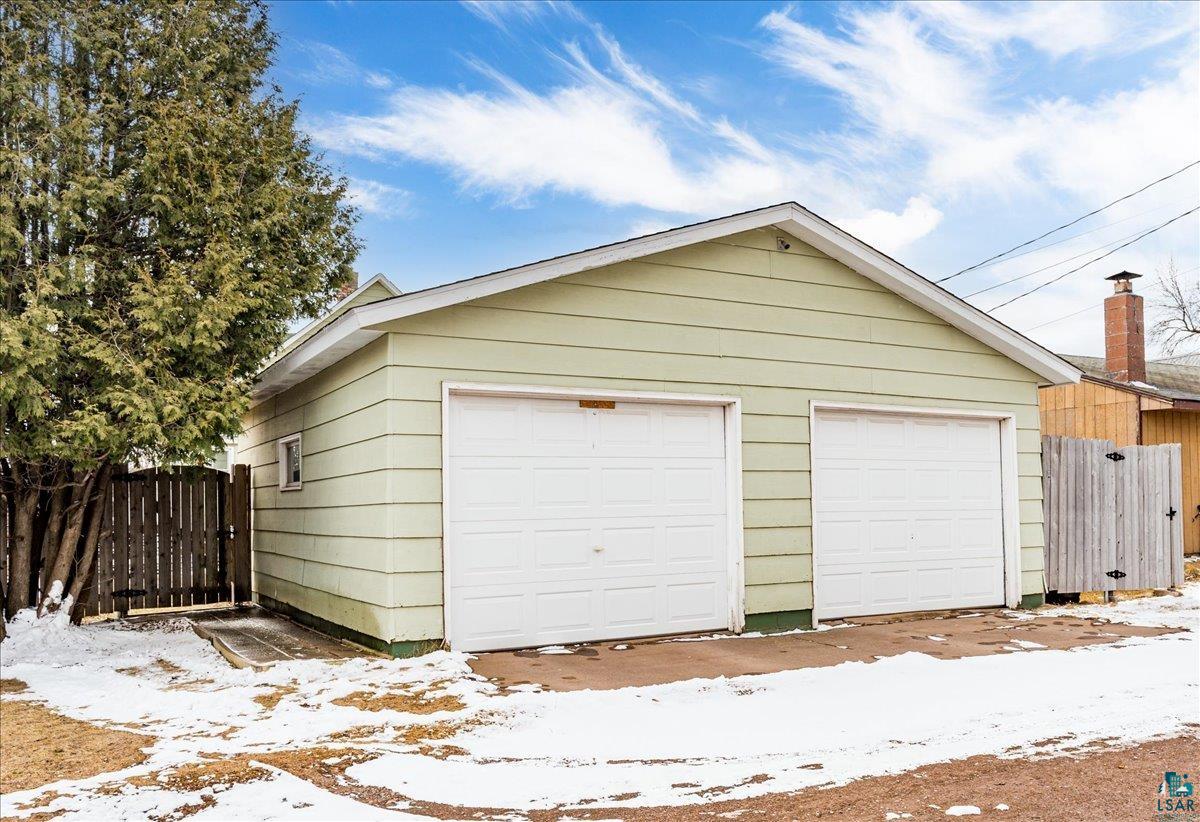 819 6th Ave, Two Harbors, MN 55616 Listing Photo  6