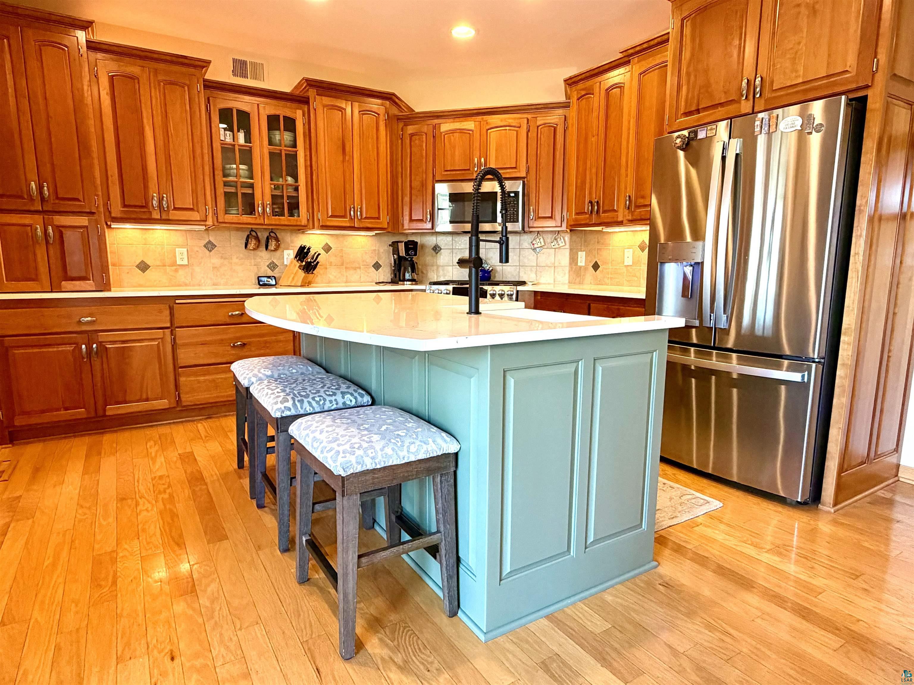2717 Northridge Dr, Duluth, MN 55811 Listing Photo  3