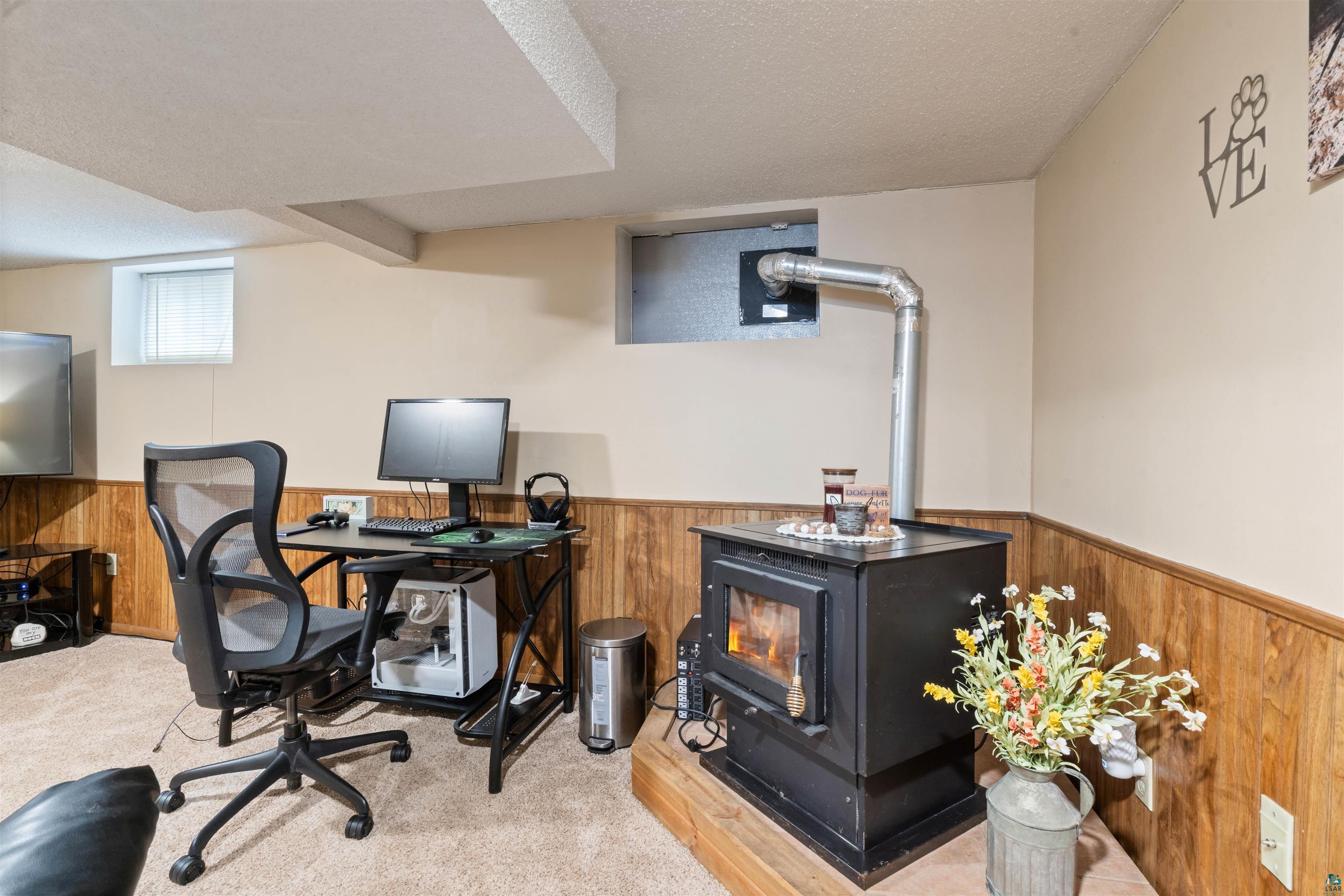 2316 Piedmont Ave, Duluth, MN 55811 Listing Photo  18