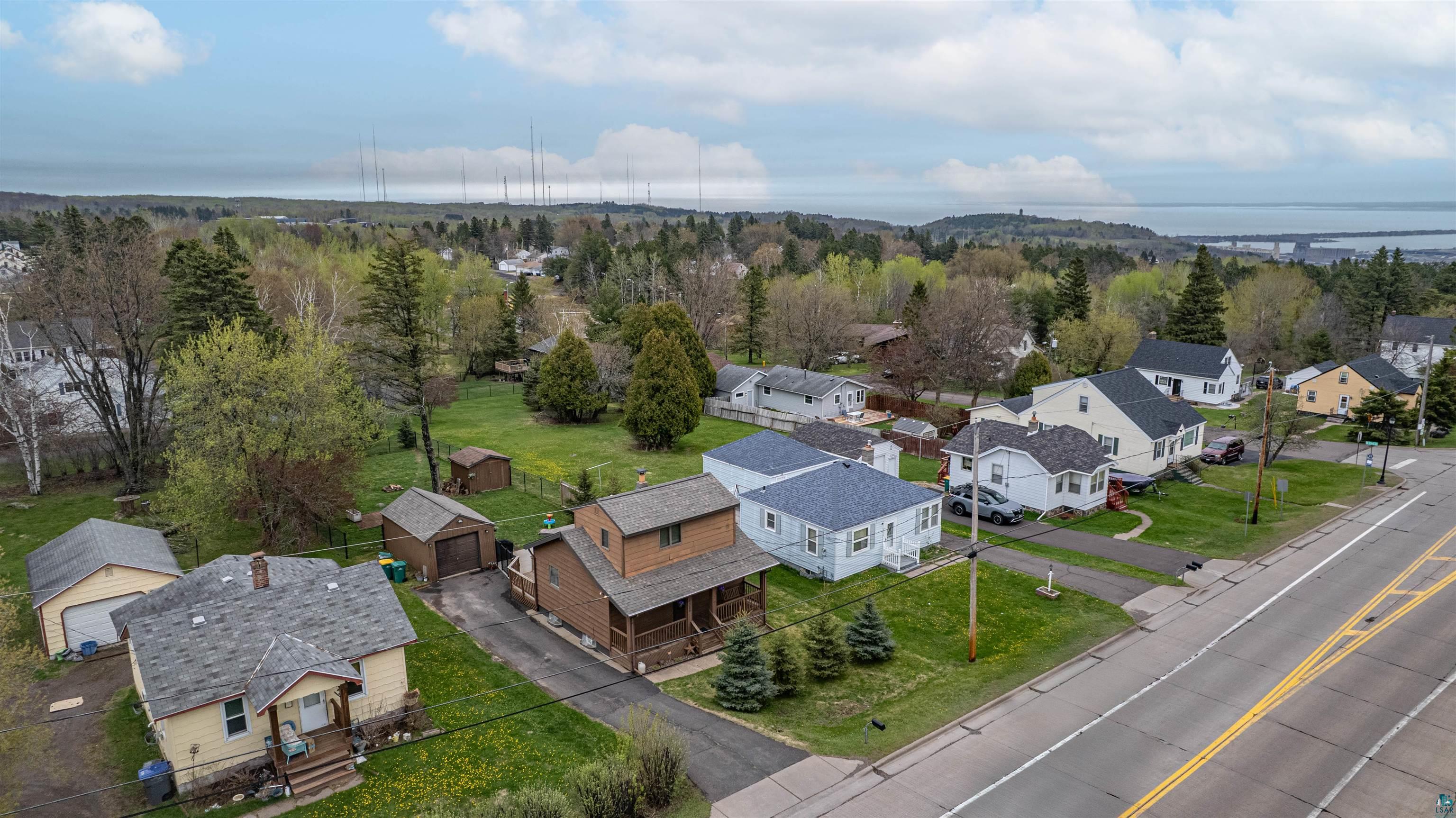 2316 Piedmont Ave, Duluth, MN 55811 Listing Photo  26