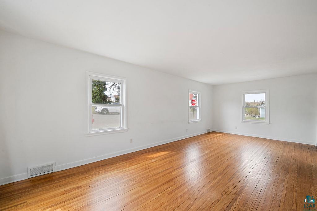 122 3rd St, Cloquet, MN 55720 Listing Photo  4
