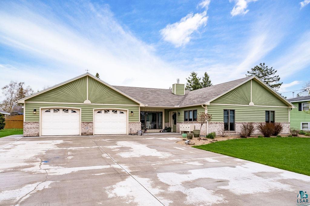 15 Vergennes St, Superior, WI 54880 Listing Photo  30