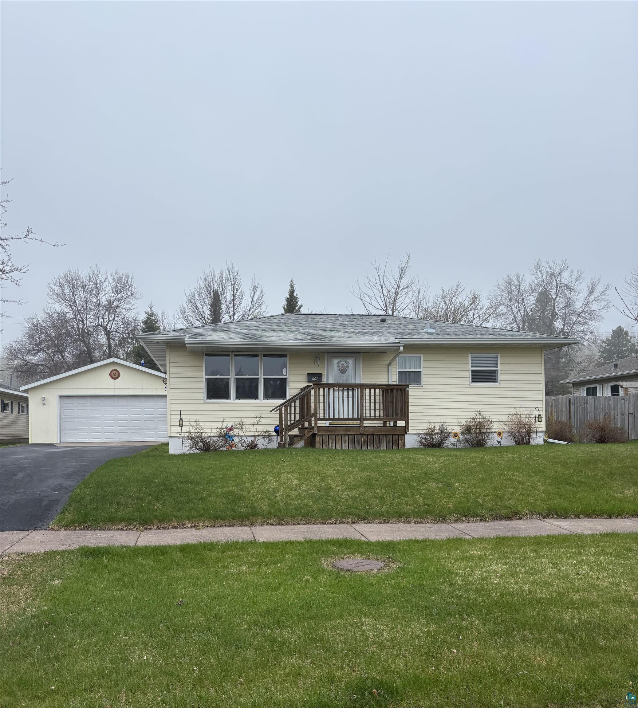 74 Edison Blvd, Silver Bay, MN 55614 Listing Photo  1