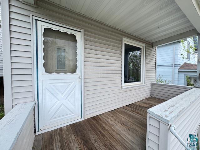 620 N 11th Ave E, Duluth, MN 55806 Listing Photo  2