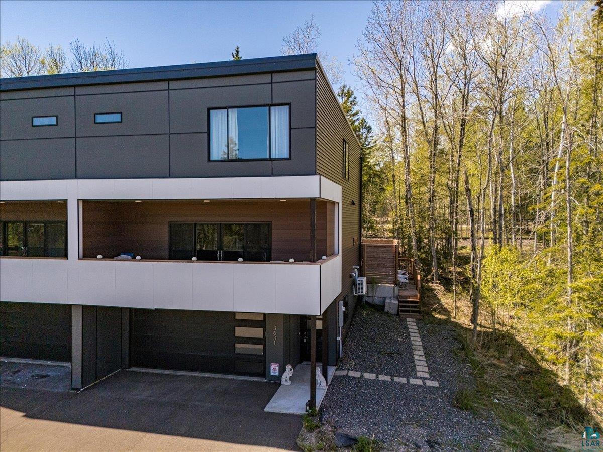 3631 London Rd, Duluth, MN 55804 Listing Photo  5