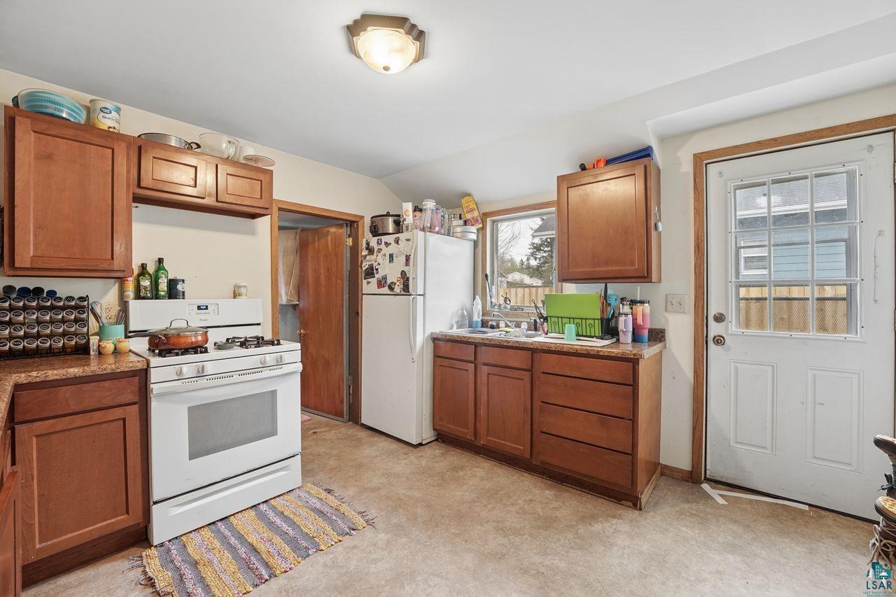 508 Clough Ave, Superior, WI 54880 Listing Photo  6