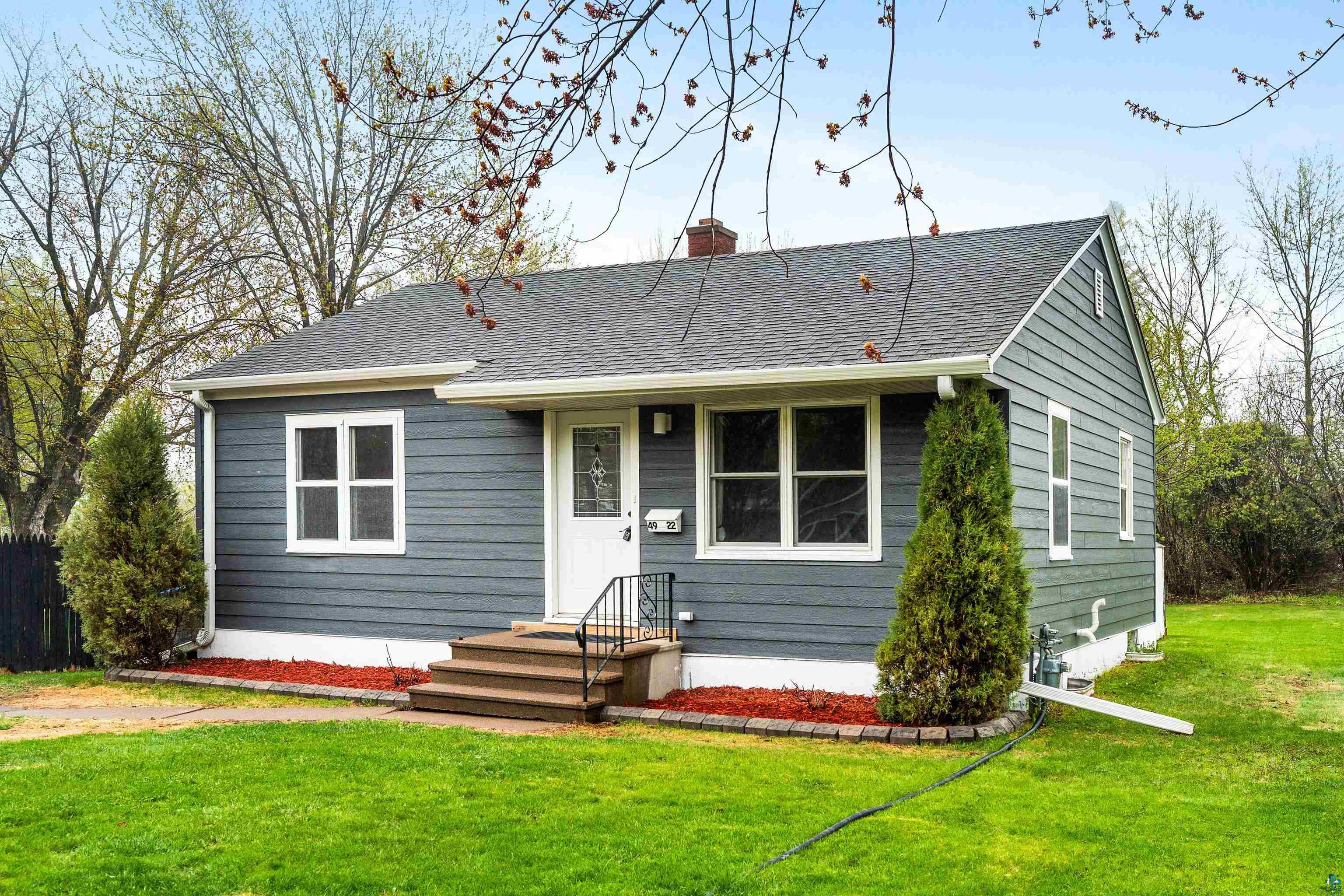4922 Glenwood St, Duluth, MN 55804 Listing Photo  1