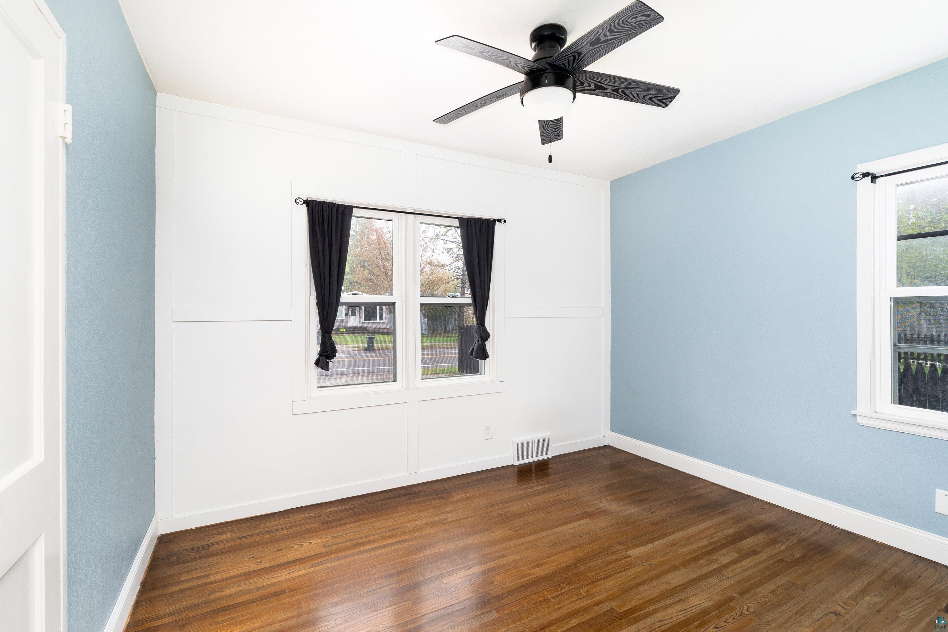 4922 Glenwood St, Duluth, MN 55804 Listing Photo  13